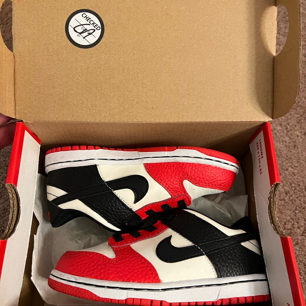 Nike Dunk Low Kids Red and Black Sneakers